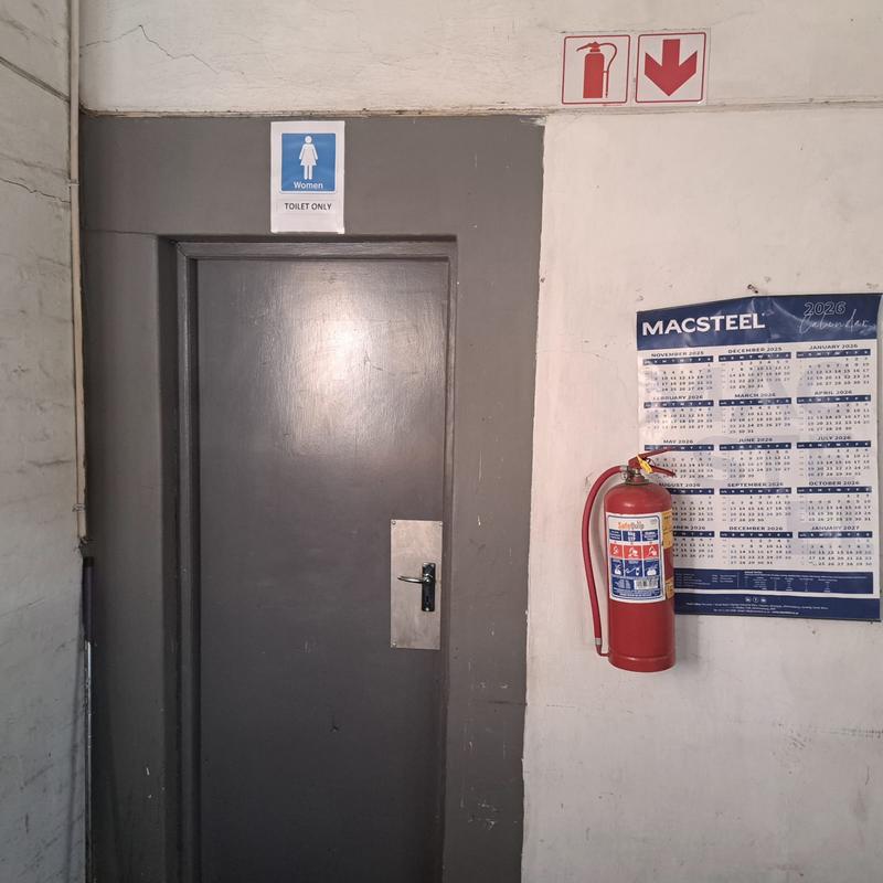 To Let Commercial Property for Rent in Neave Industrial Eastern Cape